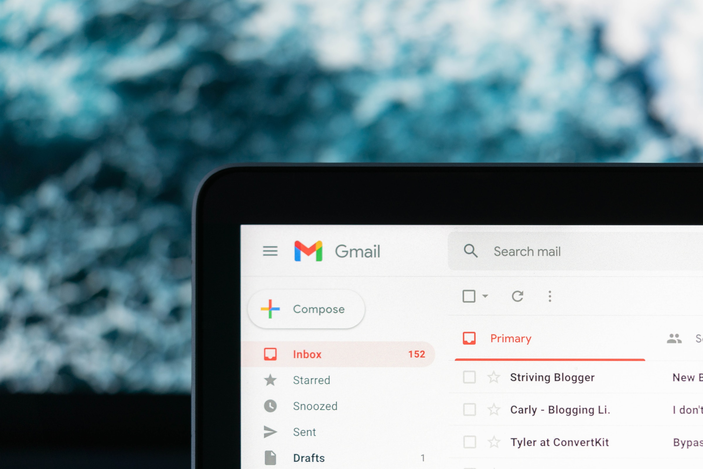 Warum Gmail E-Mails blockiert und wie man DKIM und SPF für sicheres E-Mail-Marketing einrichtet